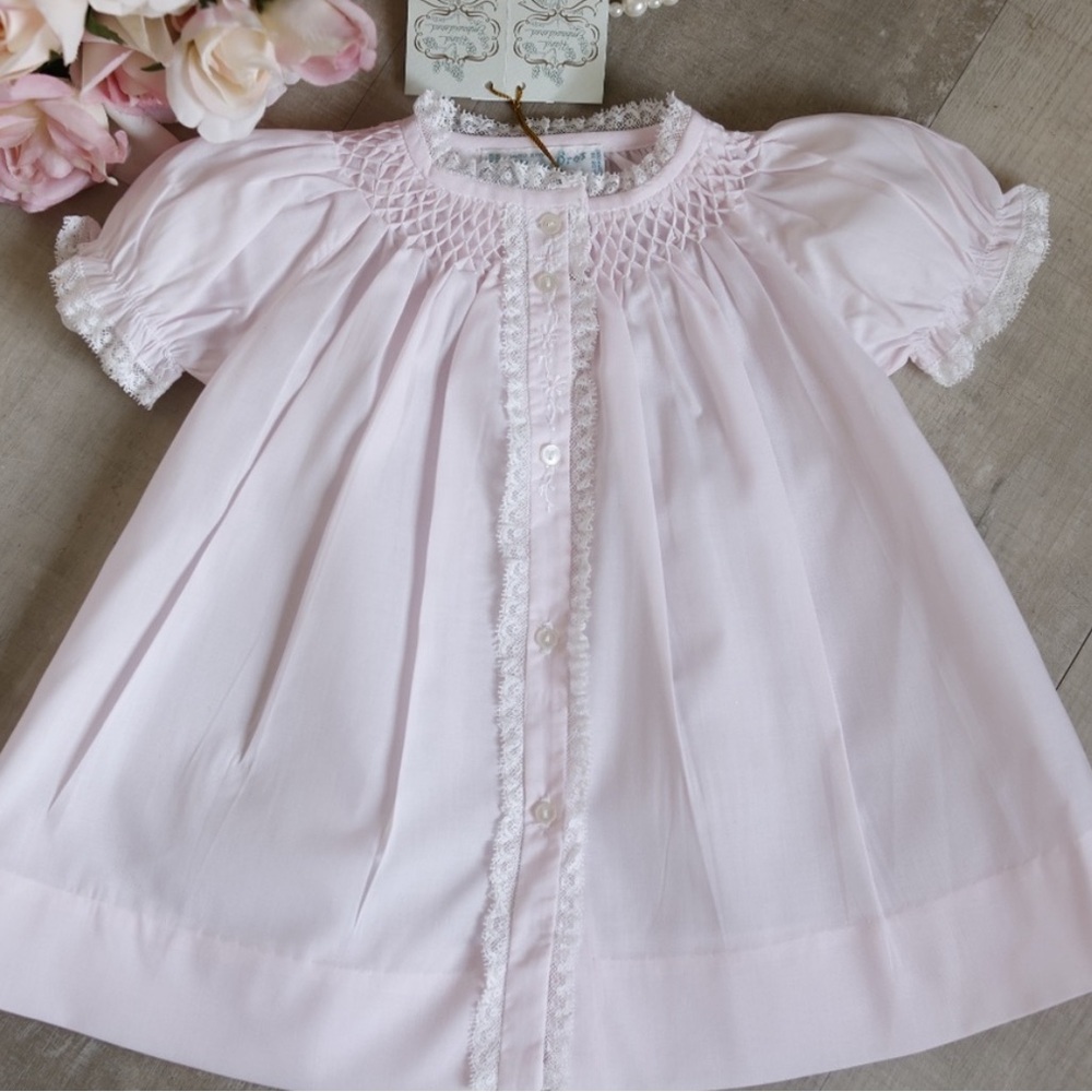Newborn Girls Honeycomb Smocked Yoke Daygown Feltman Brothers Pink NWT